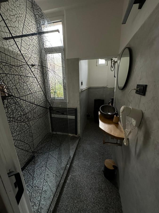 Apartman Lucian Prag Exterior foto