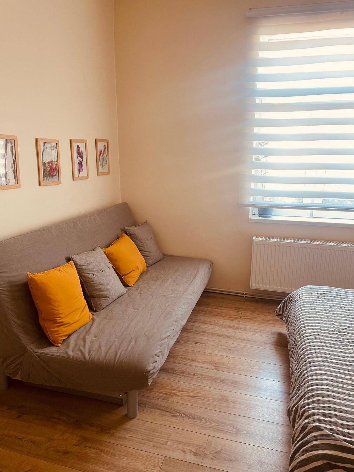 Apartman Lucian Prag Exterior foto